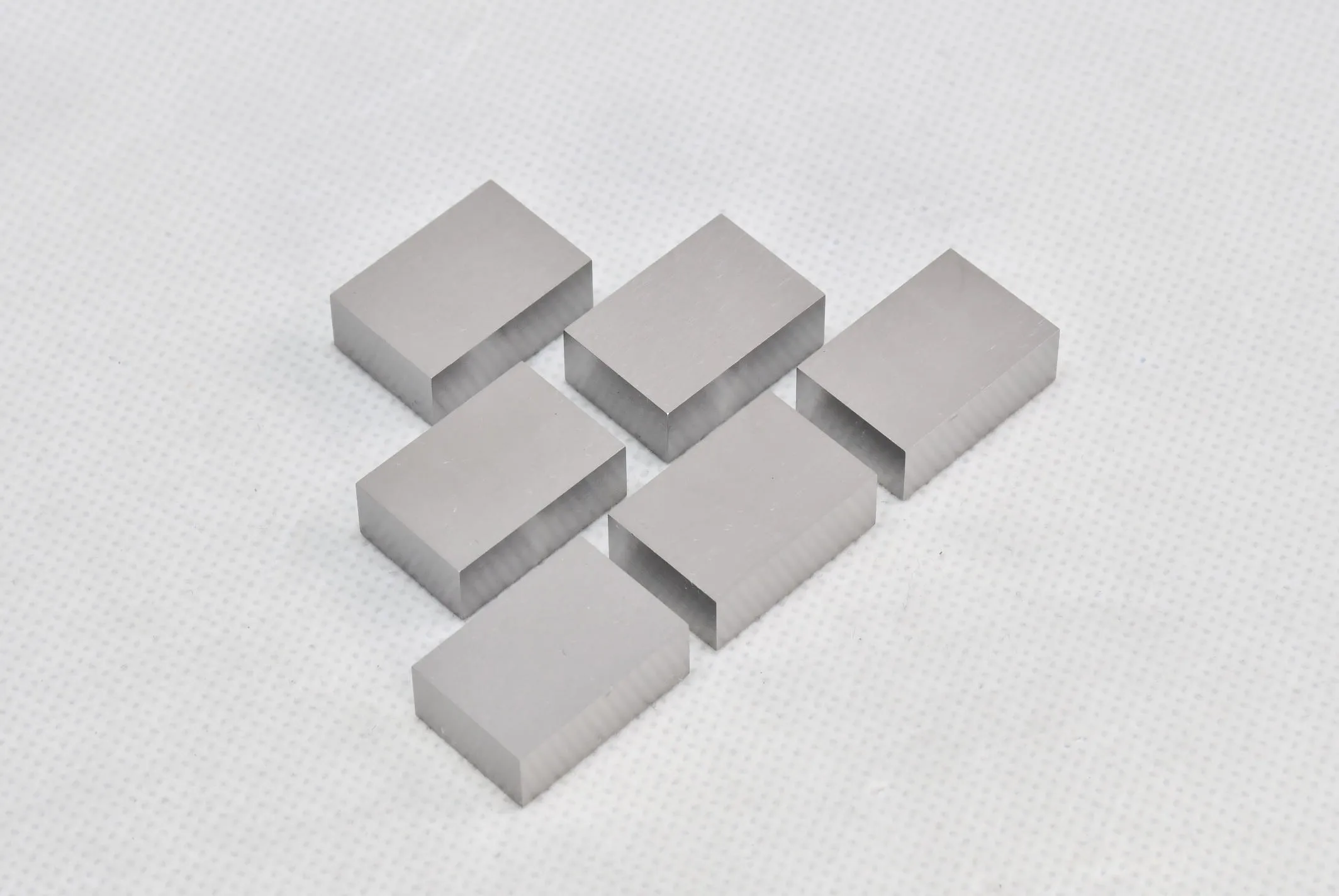 What caused the sharp increase in tungsten prices in 2025?